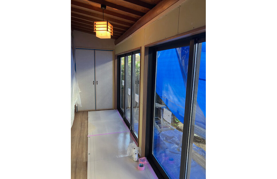 経年劣化の悩みを解決サッシ工事